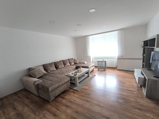 kuća, na prodaju, Zrenjanin, Žitni trg