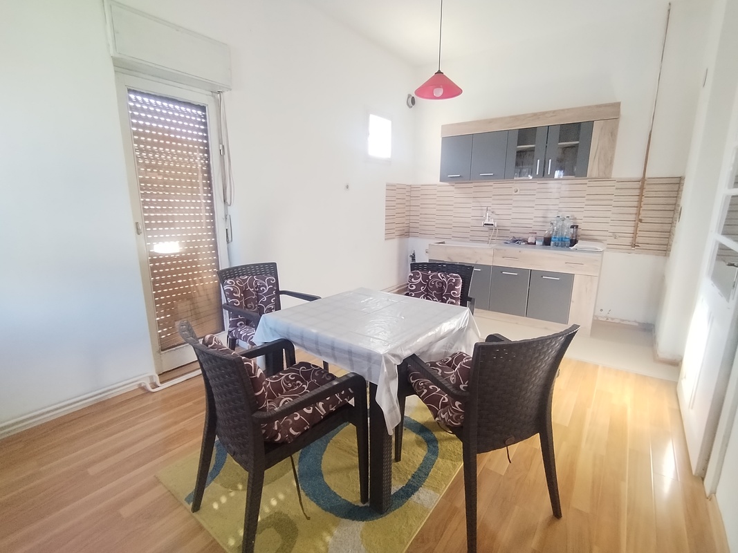 m2Gsigma nekretnine, Zrenjanin, Širi centar, više od šest soba kuća na prodaju, 1948