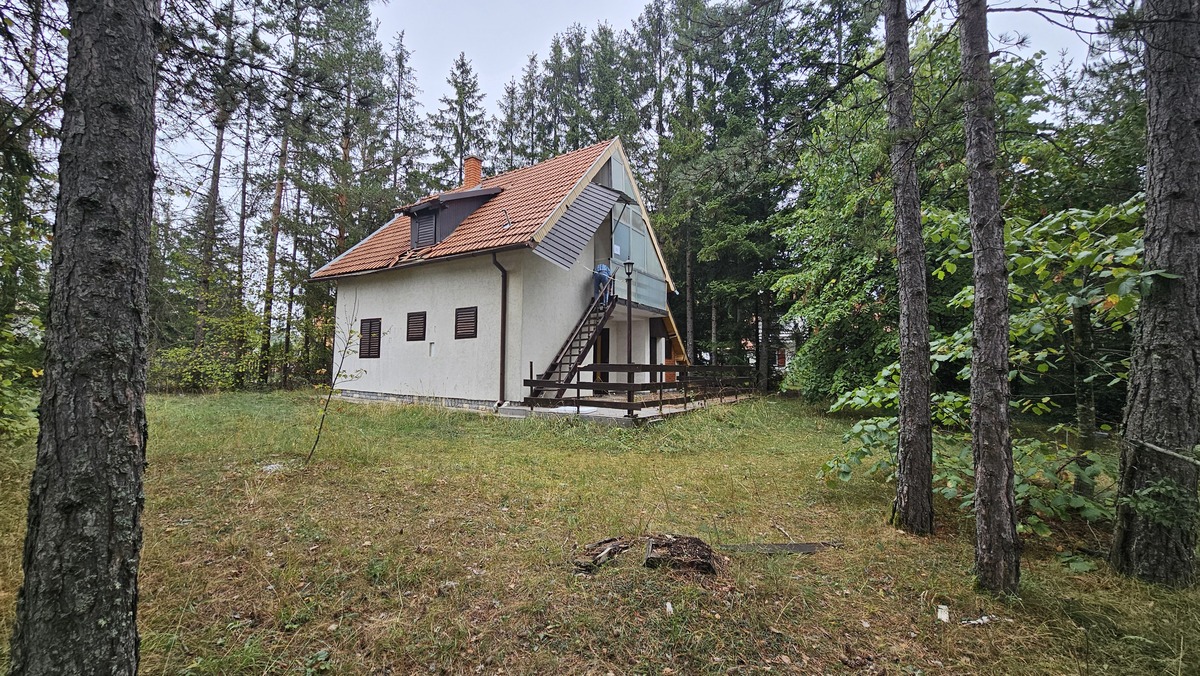 m2Gsigma nekretnine, Čajetina okolina, Čajetina, trosobna kuća na prodaju, 2193