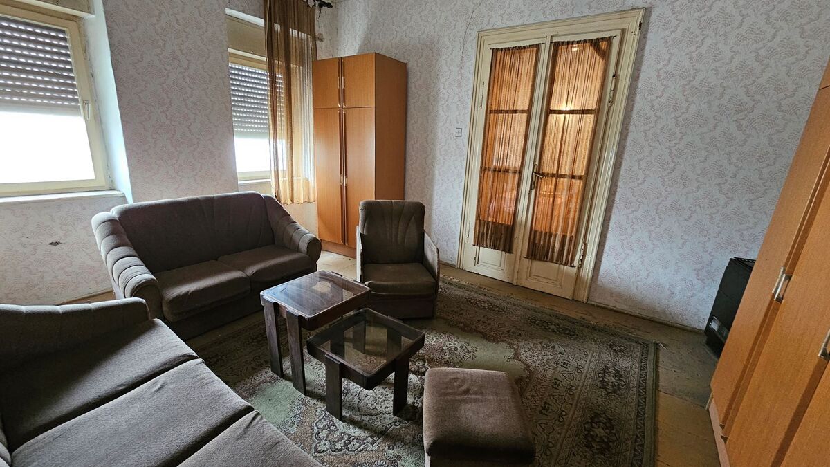 m2Gsigma nekretnine, Zrenjanin, Centar, trosoban stan na prodaju, 2304