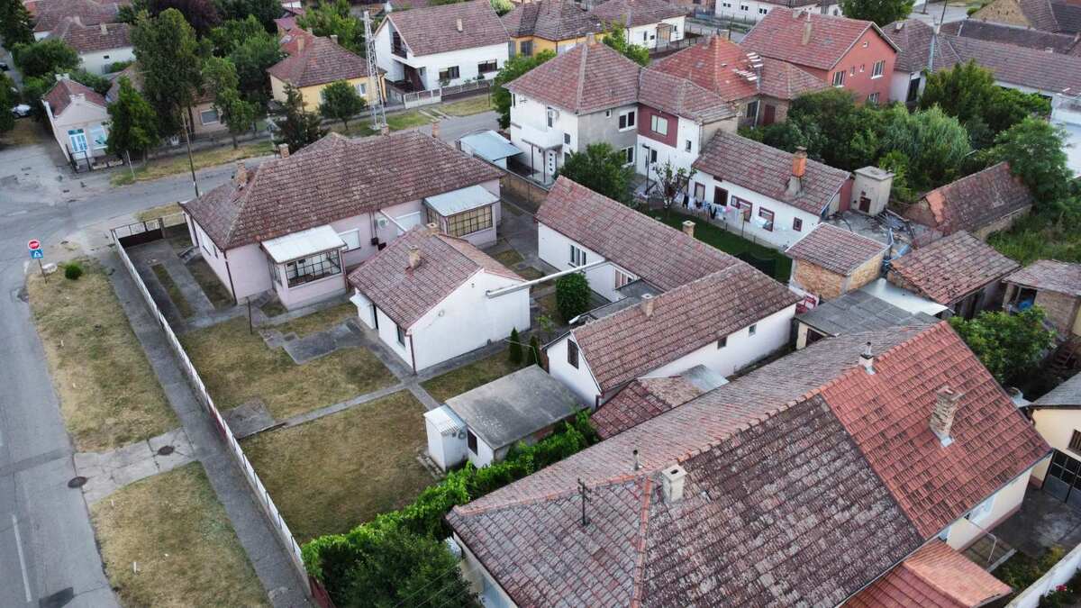 m2Gsigma nekretnine, Zrenjanin, Zeleno polje, više od šest soba kuća na prodaju, 2310