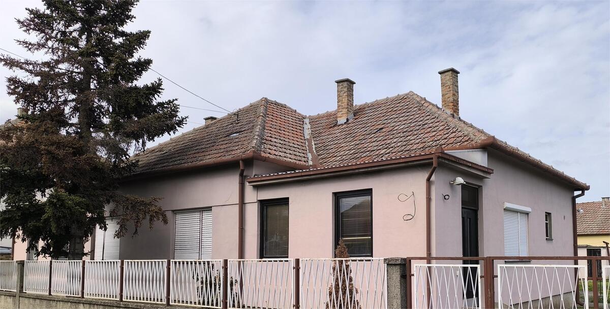 m2Gsigma nekretnine, Zrenjanin, Zeleno polje, više od šest soba kuća na prodaju, 2310