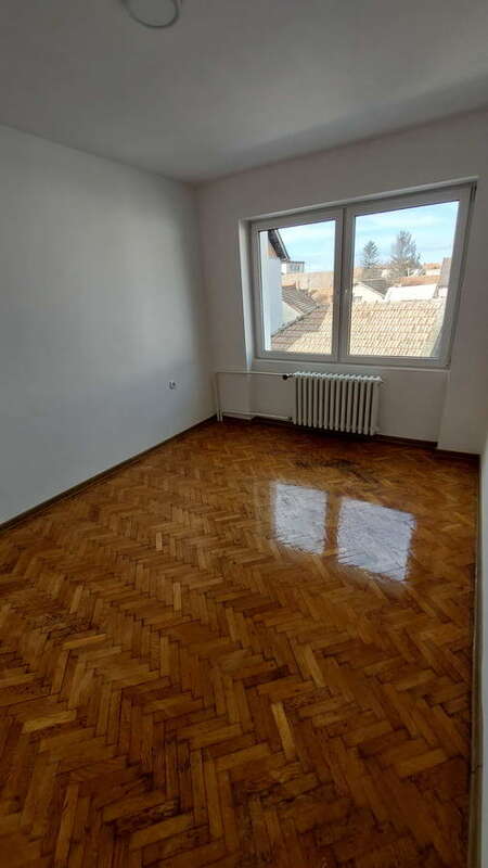 m2Gsigma nekretnine, Zrenjanin, Centar, četvorosobna kuća na prodaju, 2330