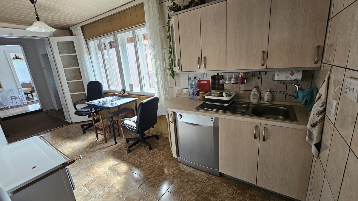 m2Gsigma nekretnine, Zrenjanin, Gradnulica, trosobna kuća na prodaju, 2353