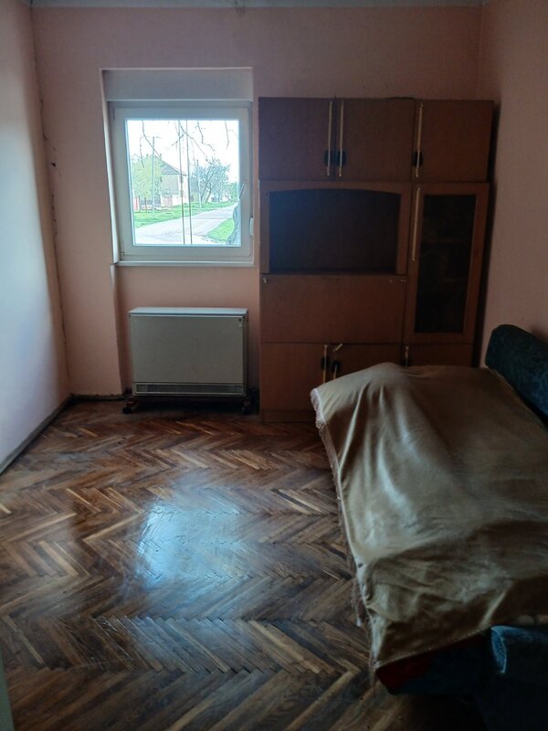 m2Gsigma nekretnine, Zrenjanin okolina, Perlez, trosobna kuća na prodaju, 2357