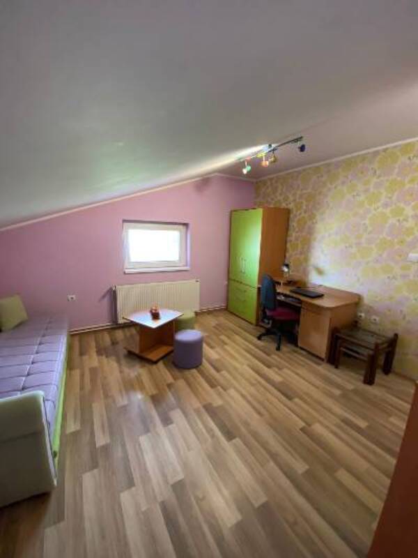 m2Gsigma nekretnine, Zrenjanin okolina, Stajićevo, petosobna kuća na prodaju, 2359