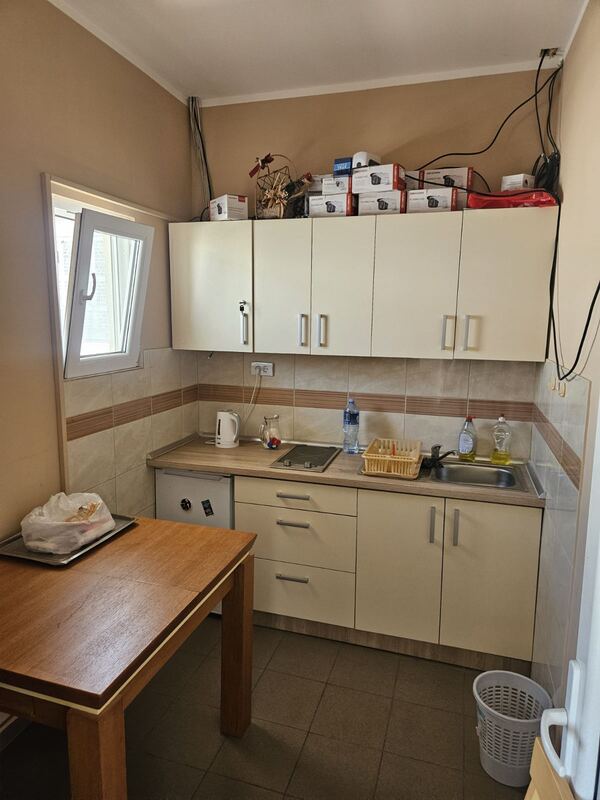 m2Gsigma nekretnine, Zrenjanin okolina, Klek, poslovni prostor za izdavanje, 2373