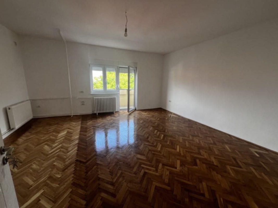 m2Gsigma nekretnine, Zrenjanin, Žitni trg, dvosoban stan na prodaju, 2377