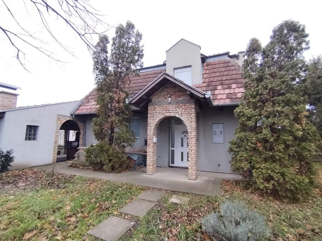 m2Gsigma nekretnine, Zrenjanin, Berbersko, četvorosobna kuća na prodaju, 2380