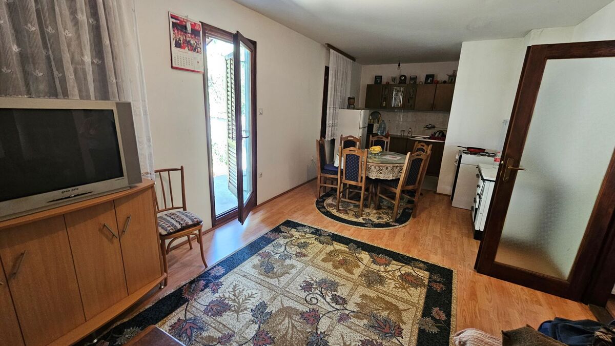 m2Gsigma nekretnine, Zrenjanin okolina, Melenci, trosobna kuća na prodaju, 2385