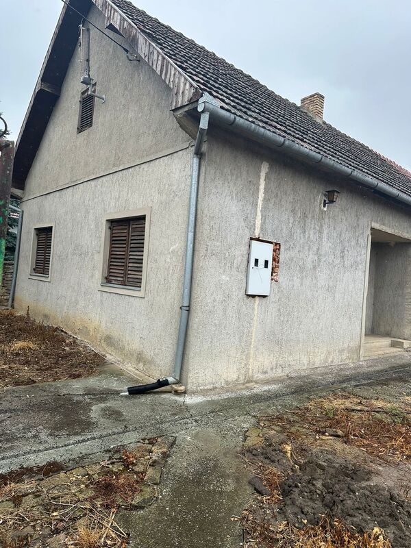 m2Gsigma nekretnine, Zrenjanin okolina, Elemir, troiposobna kuća na prodaju, 2436