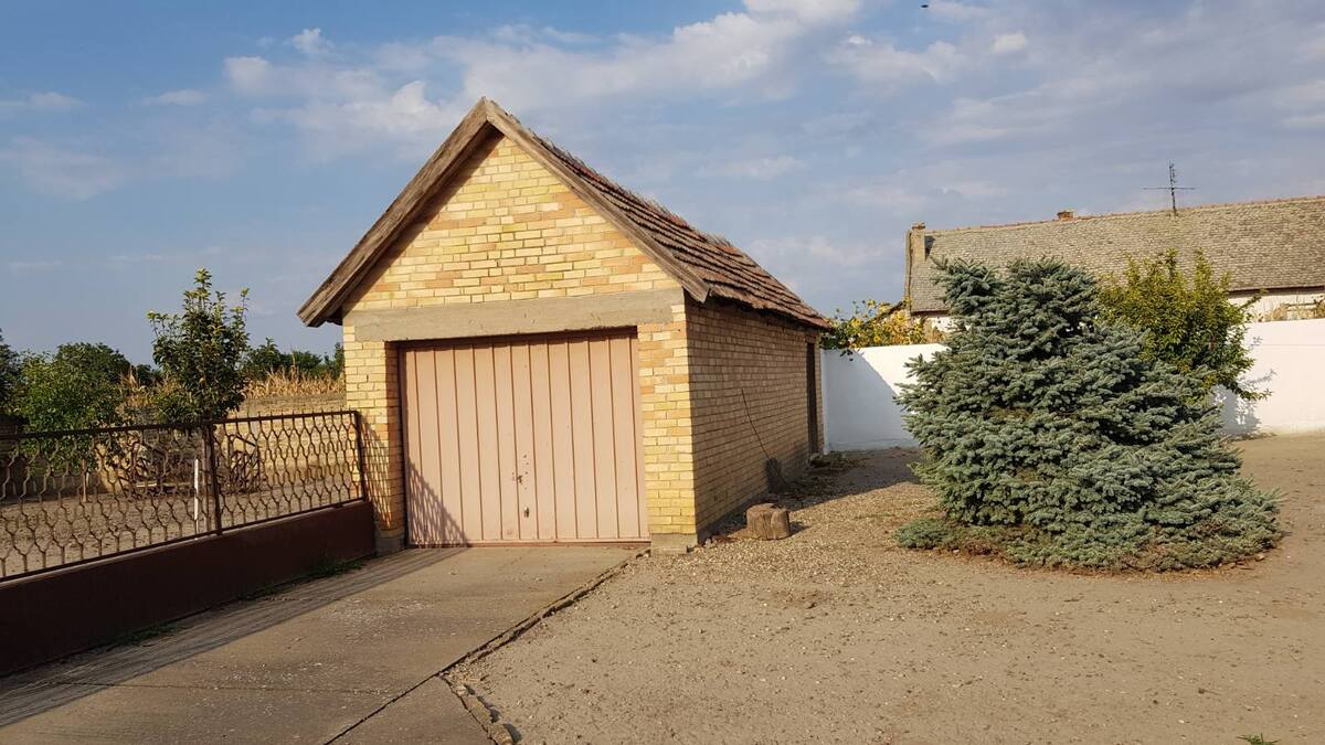 m2Gsigma nekretnine, Žitište okolina, Torak, četvorosobna kuća na prodaju, 2438