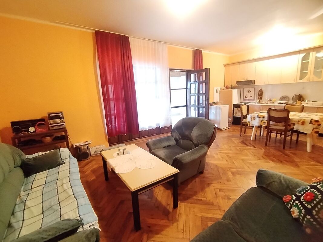 m2Gsigma nekretnine, Zrenjanin okolina, Klek, petosobna kuća na prodaju, 2449