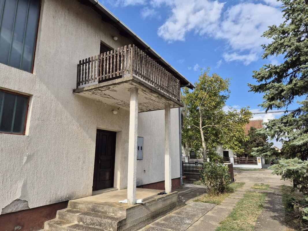 m2Gsigma nekretnine, Zrenjanin okolina, Klek, petosobna kuća na prodaju, 2449
