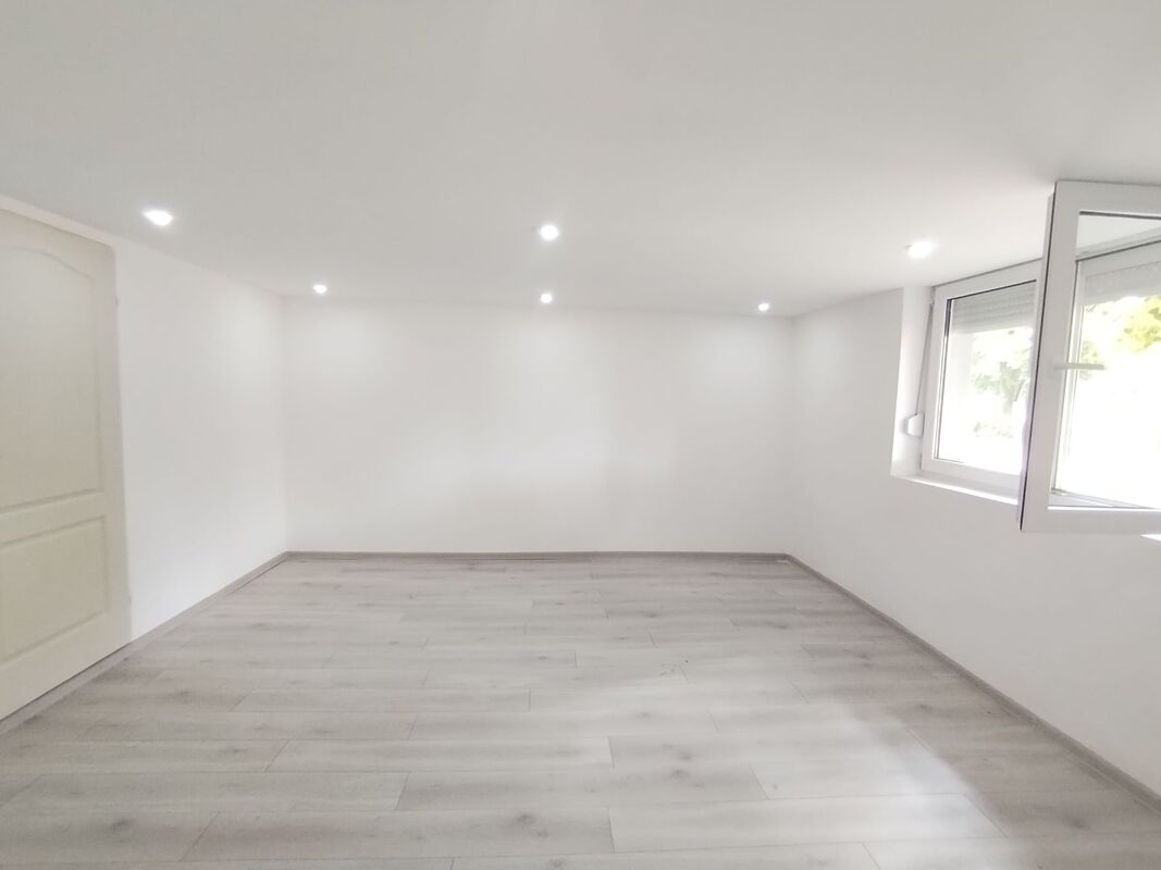 m2Gsigma nekretnine, Zrenjanin, Lesnina, trosobna kuća na prodaju, 2452