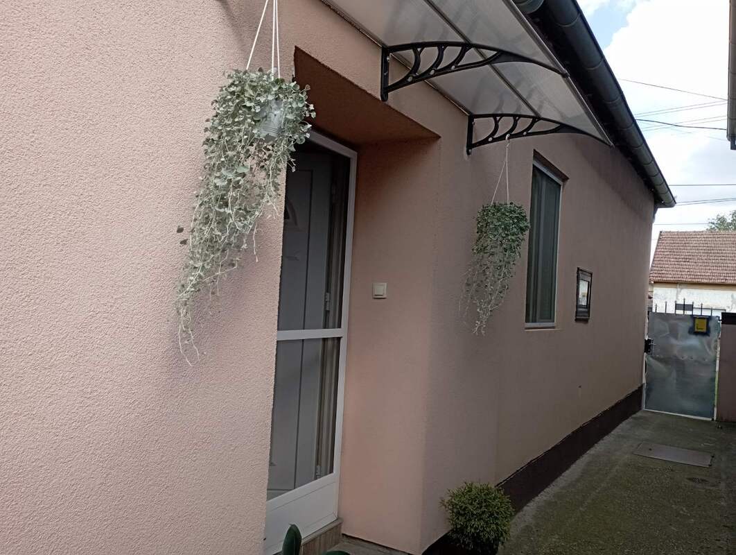 m2Gsigma nekretnine, Zrenjanin, Zeleno polje, dvoiposobna kuća na prodaju, 2463