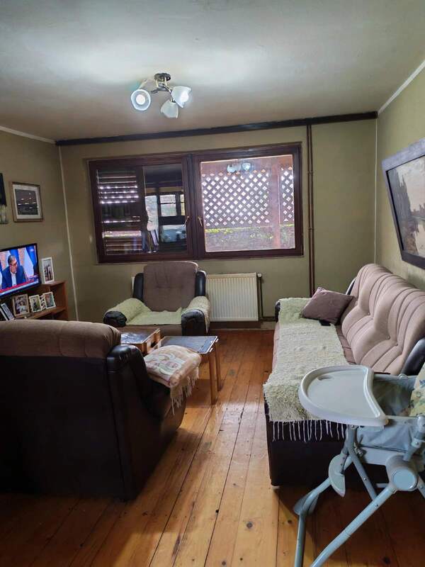 m2Gsigma nekretnine, Zrenjanin okolina, Melenci, četvorosobna kuća na prodaju, 2483