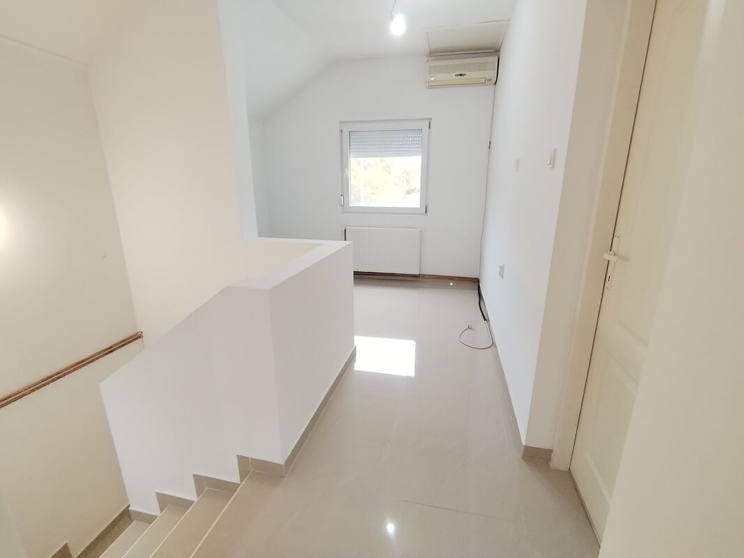 m2Gsigma nekretnine, Zrenjanin, Dolja, petoiposobna kuća na prodaju, 2499