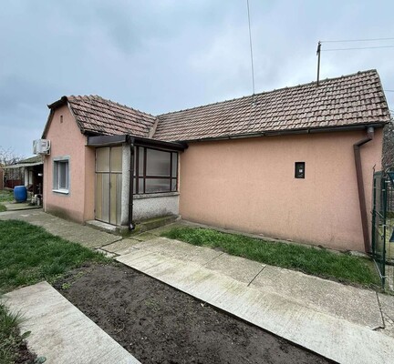 kuća, na prodaju, Zrenjanin, Mužlja