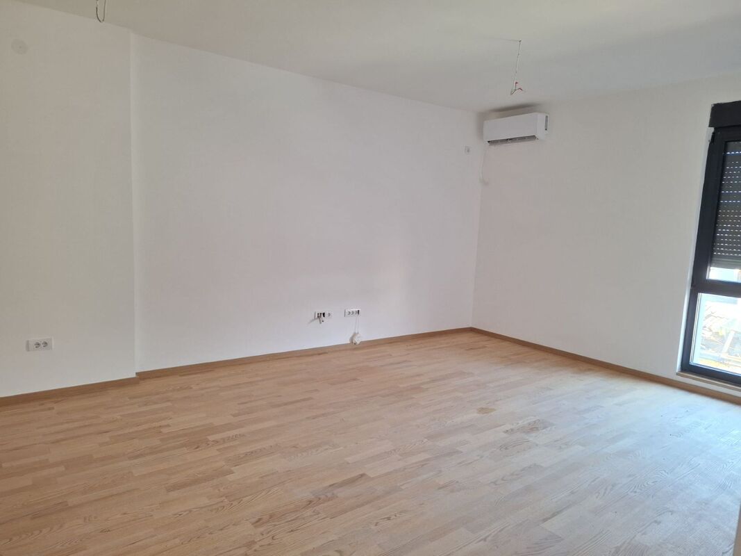 m2Gsigma nekretnine, Zrenjanin, Lesnina, trosoban stan na prodaju, 2518