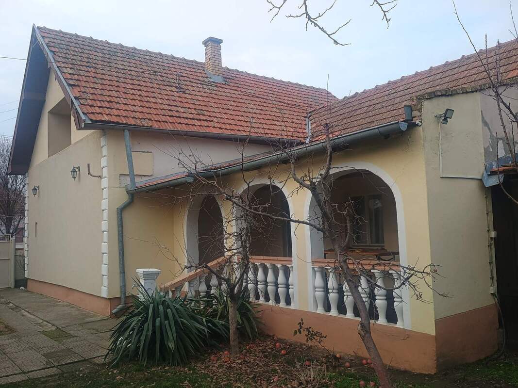 m2Gsigma nekretnine, Kikinda okolina, Bašaid, petosobna kuća na prodaju, 2533