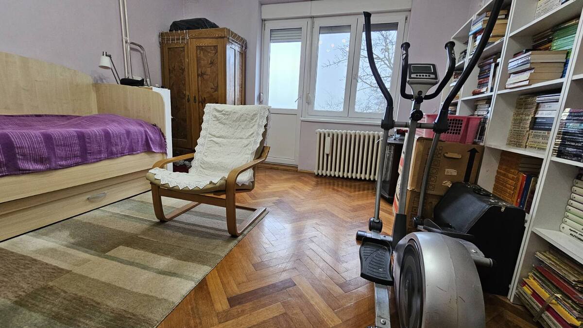 m2Gsigma nekretnine, Zrenjanin, Žitni trg, dvosoban stan na prodaju, 2538