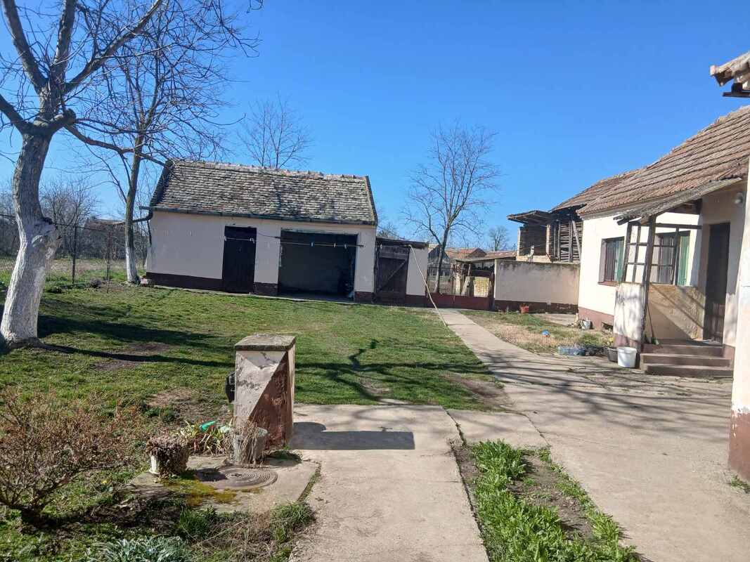 m2Gsigma nekretnine, Zrenjanin okolina, Farkaždin, dvoiposobna kuća na prodaju, 2542