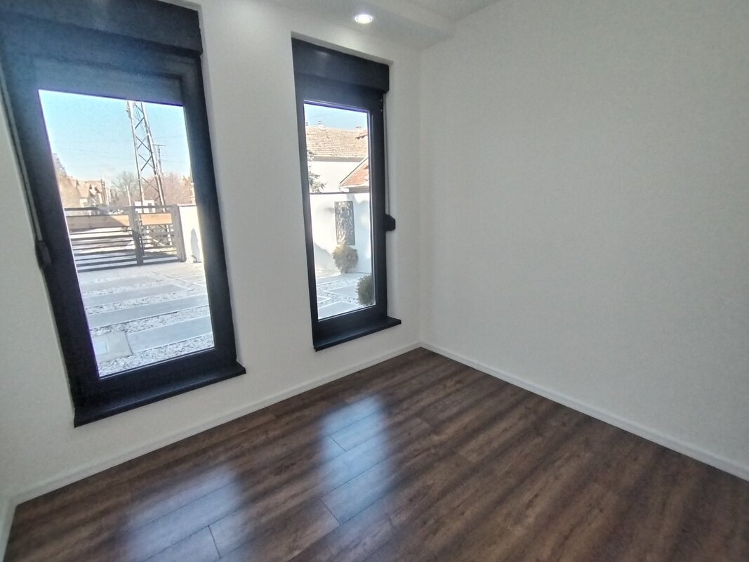 m2Gsigma nekretnine, Zrenjanin, Bagljaš, petosobna kuća na prodaju, 2544