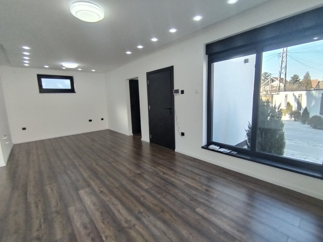 m2Gsigma nekretnine, Zrenjanin, Bagljaš, petosobna kuća na prodaju, 2544