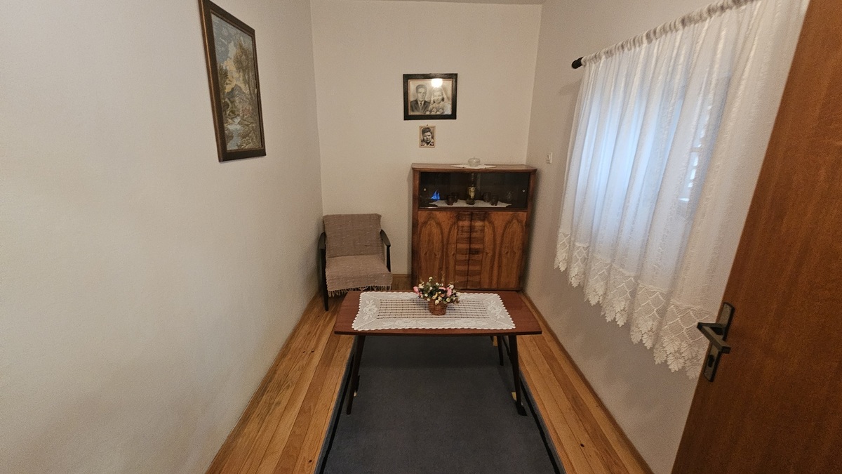 m2Gsigma nekretnine, Zrenjanin, Lesnina, petosobna kuća na prodaju, 2558