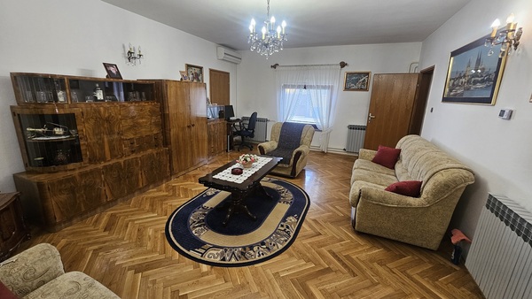 kuća, na prodaju, Zrenjanin, Lesnina