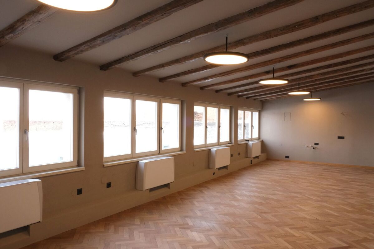 m2Gsigma nekretnine, Zrenjanin, Centar, poslovni prostor na prodaju, 2561