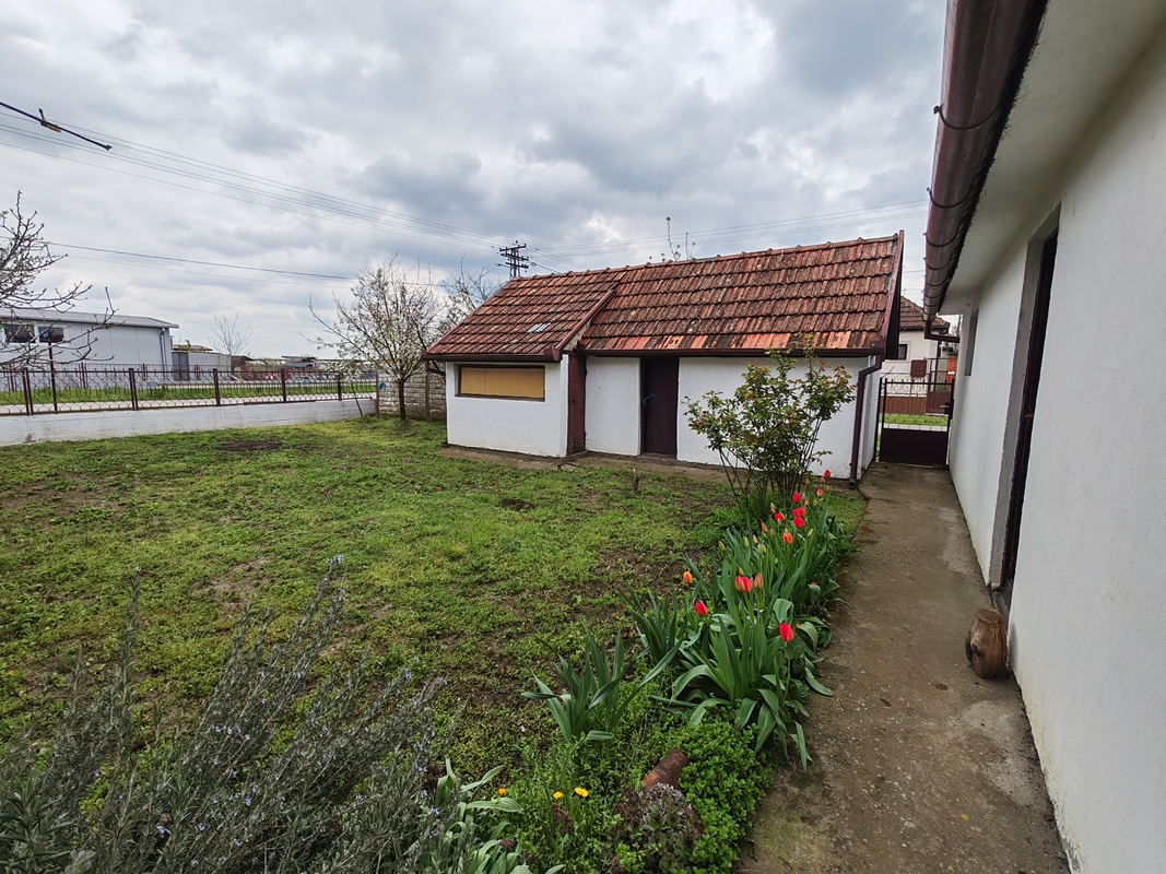 m2Gsigma nekretnine, Zrenjanin okolina, Klek, petosobna kuća na prodaju, 2571