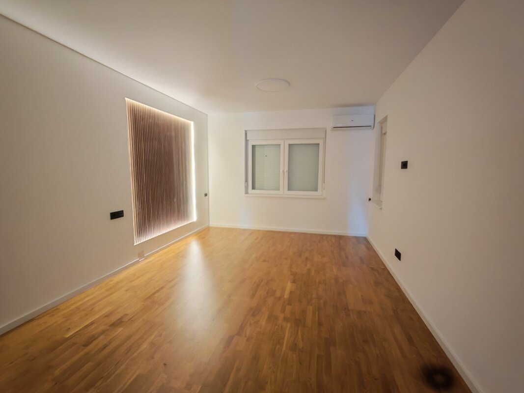 m2Gsigma nekretnine, Zrenjanin, Gradnulica, šestosobna kuća na prodaju, 2574