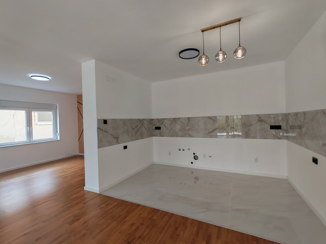 m2Gsigma nekretnine, Zrenjanin, Gradnulica, šestosobna kuća na prodaju, 2574