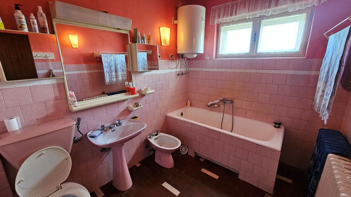 m2Gsigma nekretnine, Zrenjanin, Zeleno polje, trosobna kuća na prodaju, 2579