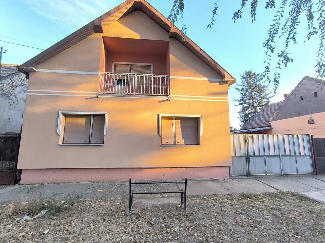 m2Gsigma nekretnine, Zrenjanin, Lesnina, petosobna kuća na prodaju, 2583