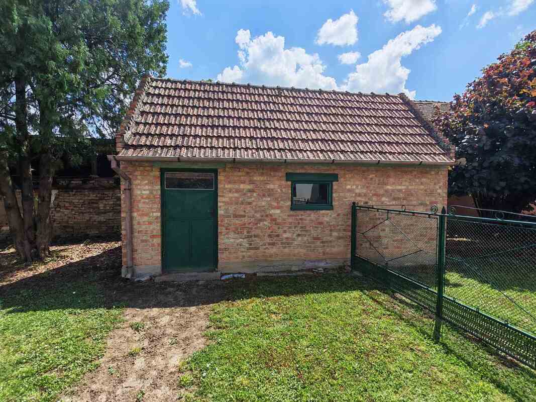 m2Gsigma nekretnine, Zrenjanin okolina, Elemir, troiposobna kuća na prodaju, 2601