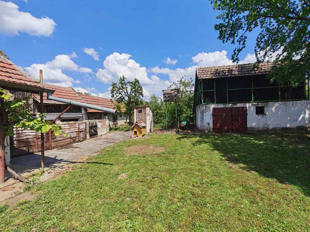 m2Gsigma nekretnine, Zrenjanin okolina, Elemir, troiposobna kuća na prodaju, 2601