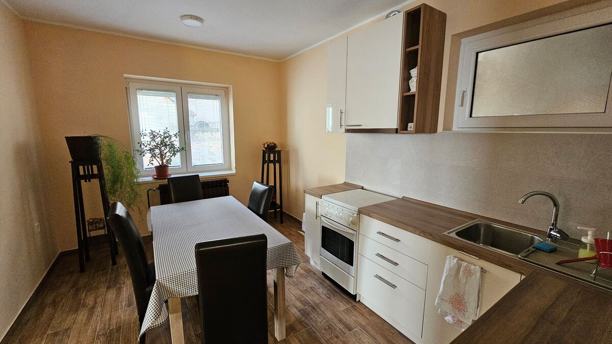 m2Gsigma nekretnine, Zrenjanin, Centar, trosobna kuća na prodaju, 2604