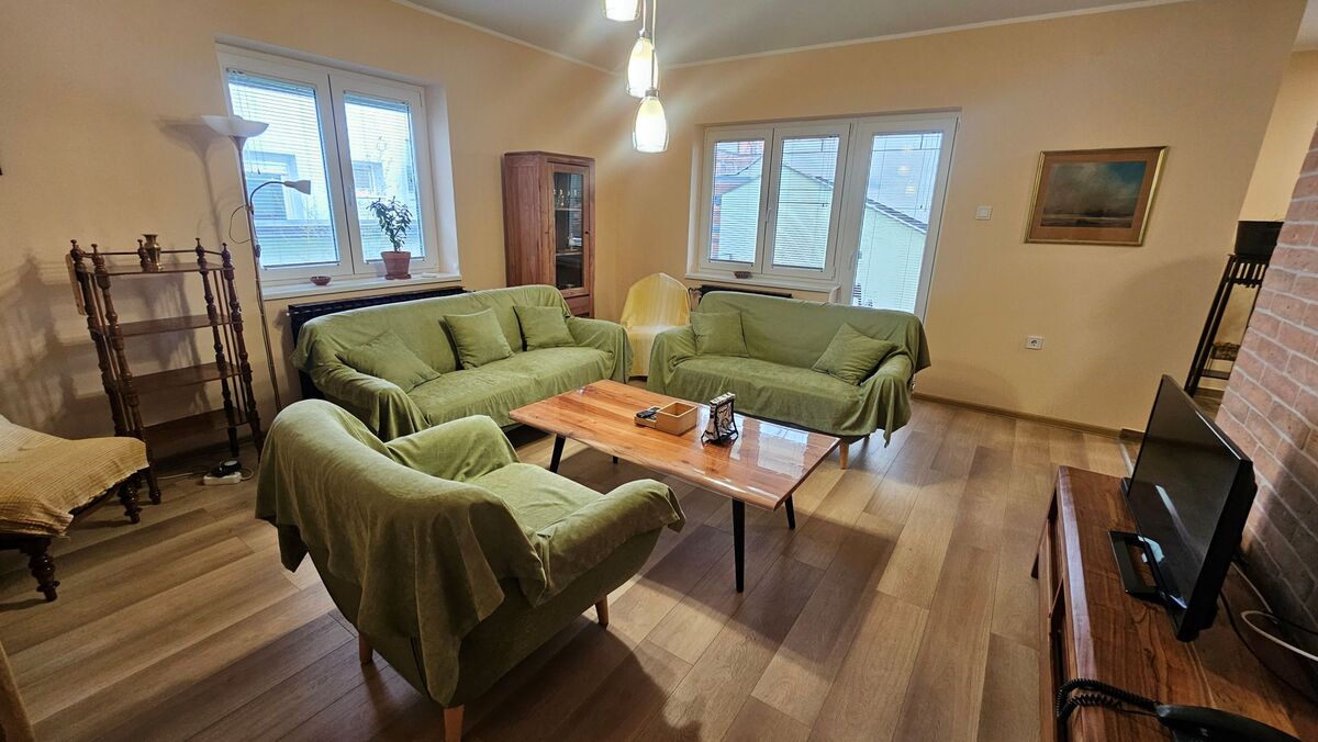 m2Gsigma nekretnine, Zrenjanin, Centar, trosobna kuća na prodaju, 2604