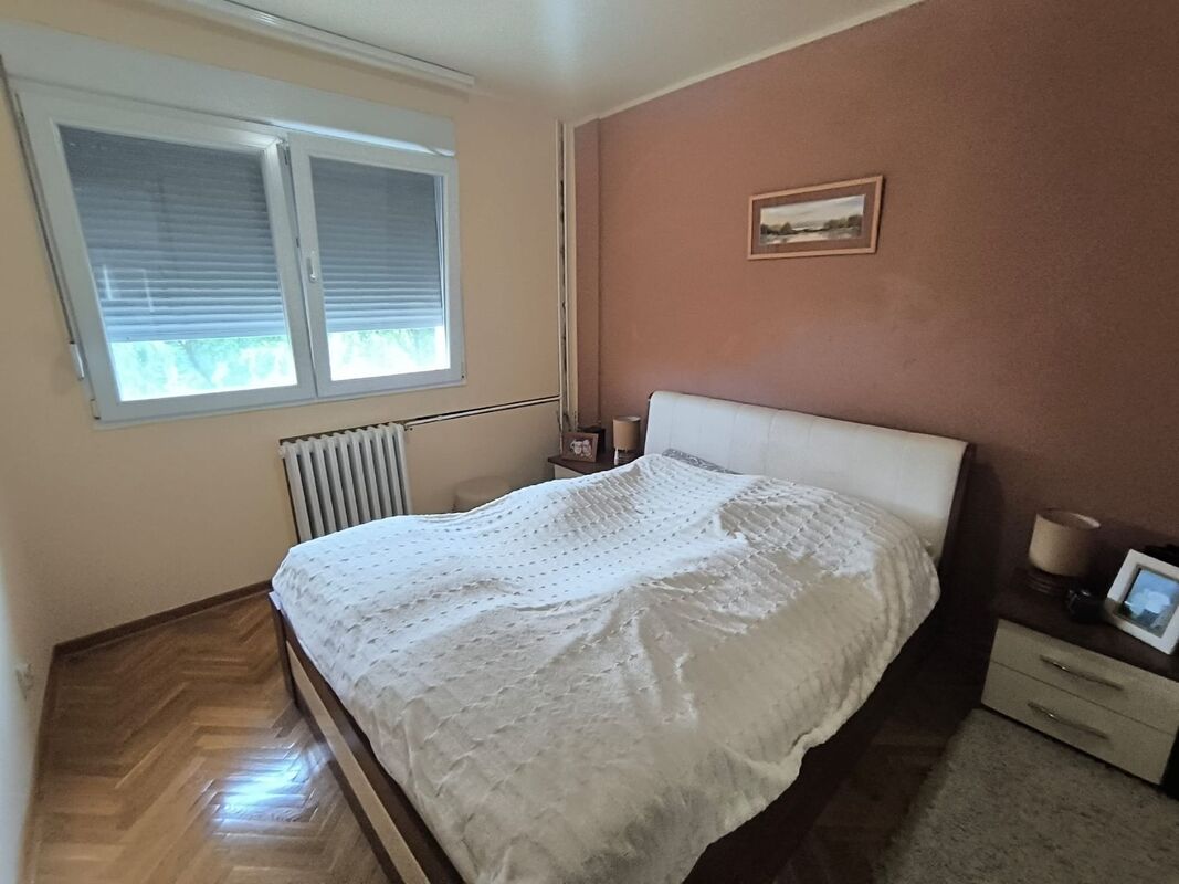 m2Gsigma nekretnine, Zrenjanin, 4. jul, trosoban stan na prodaju, 2620