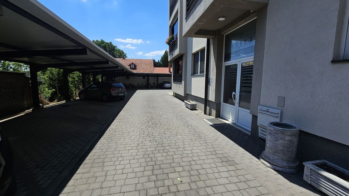 m2Gsigma nekretnine, Zrenjanin, Centar, četvorosoban stan na prodaju, 2632