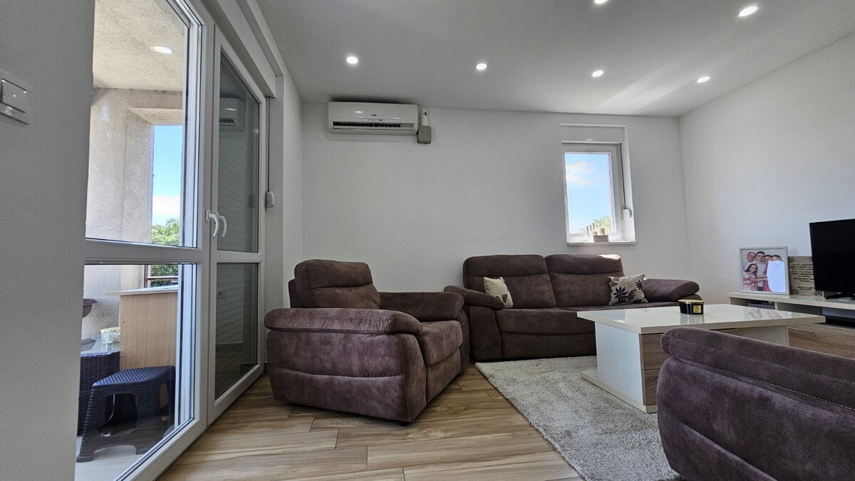 m2Gsigma nekretnine, Zrenjanin, Centar, četvorosoban stan na prodaju, 2632