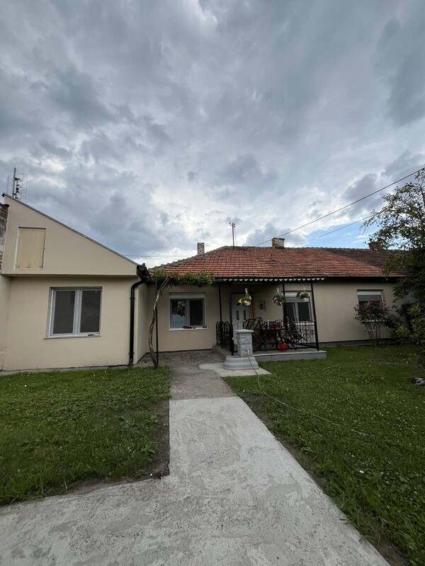 m2Gsigma nekretnine, Zrenjanin, Nova Kolonija, trosobna kuća na prodaju, 2638