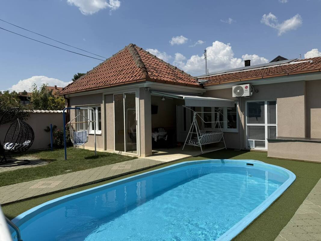 m2Gsigma nekretnine, Zrenjanin, Bagljaš, više od šest soba kuća na prodaju, 2651