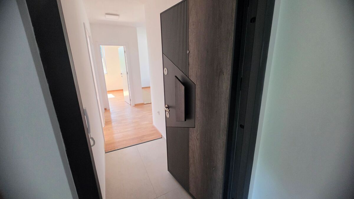 m2Gsigma nekretnine, Zrenjanin, Centar, trosoban stan na prodaju, 2667