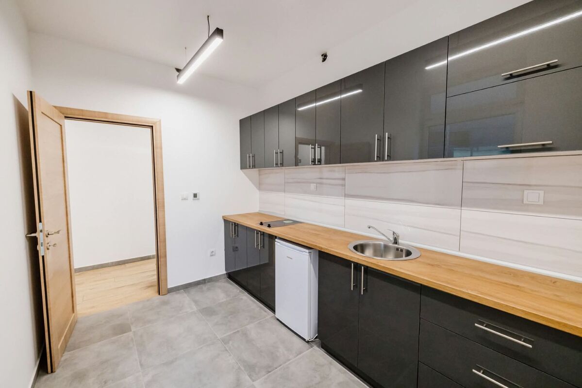 m2Gsigma nekretnine, Zrenjanin, Centar, poslovni prostor na prodaju, 2668