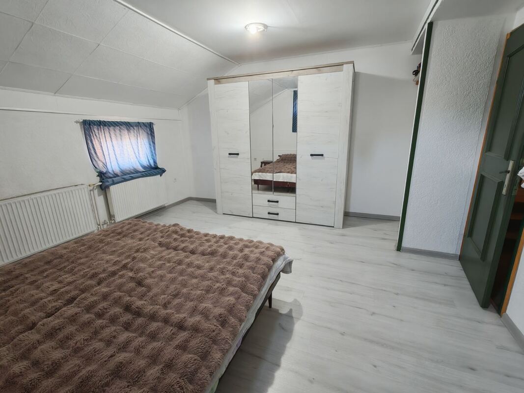 m2Gsigma nekretnine, Zrenjanin, Mala Amerika, šestosobna kuća na prodaju, 2671