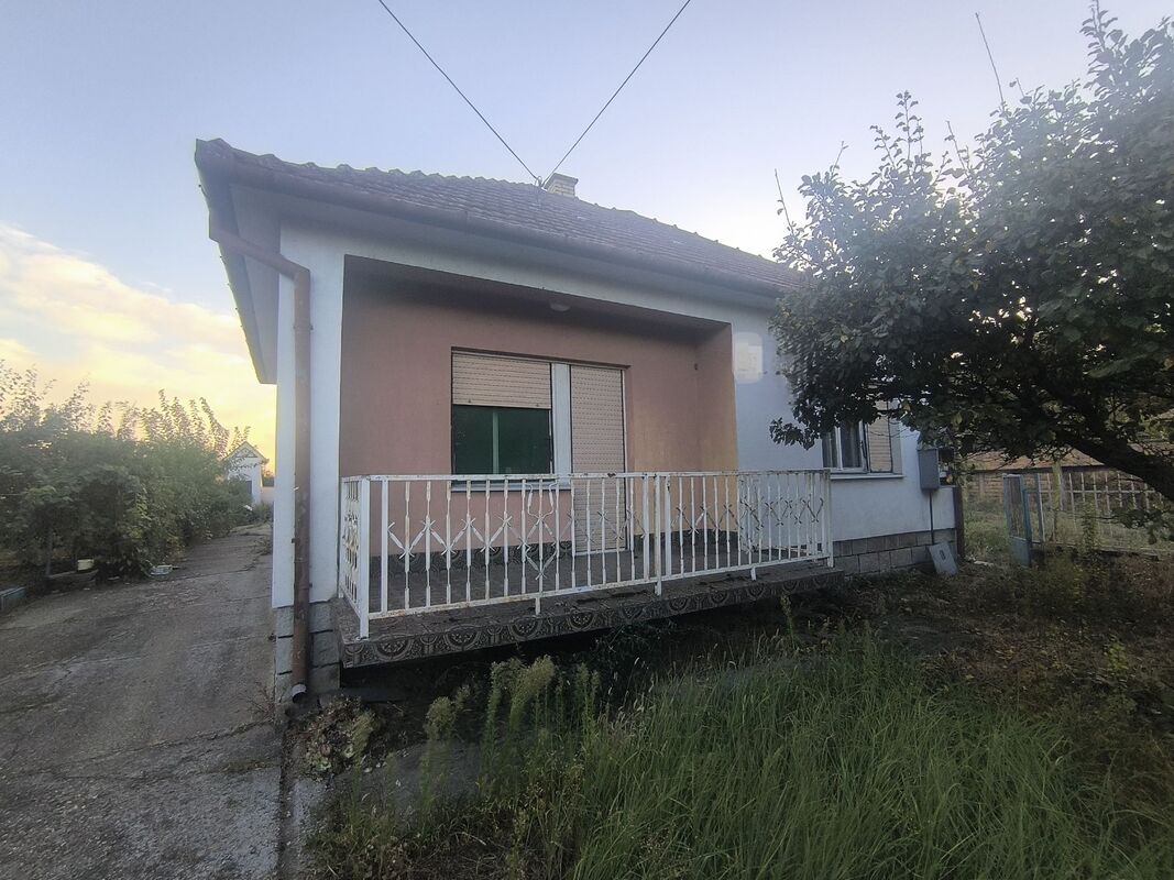 m2Gsigma nekretnine, Zrenjanin okolina, Klek, trosobna kuća na prodaju, 2685